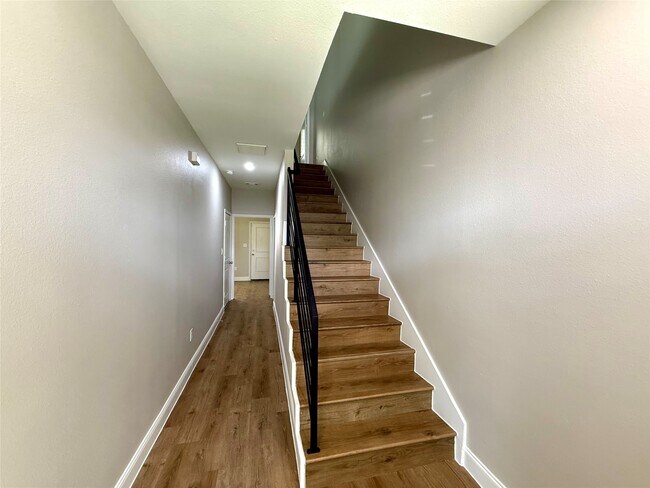 Foto del edificio - 3526 Luca St