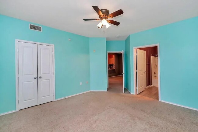 Foto del edificio - 13570 Technology Dr.