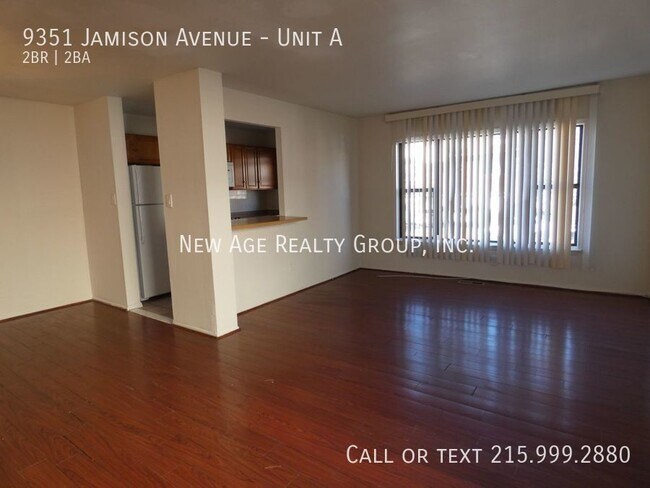 Foto del edificio - 9351 Jamison Ave