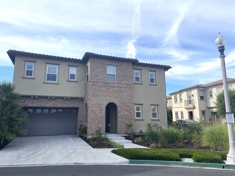 Single Family House in Lake Forest Parksid... House Rental in Lake