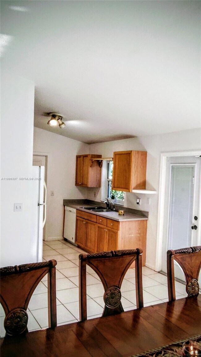 Building Photo - 15780 62nd Pl N