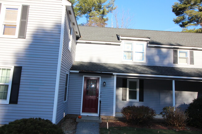 Building Photo - 49 Lantern Ln