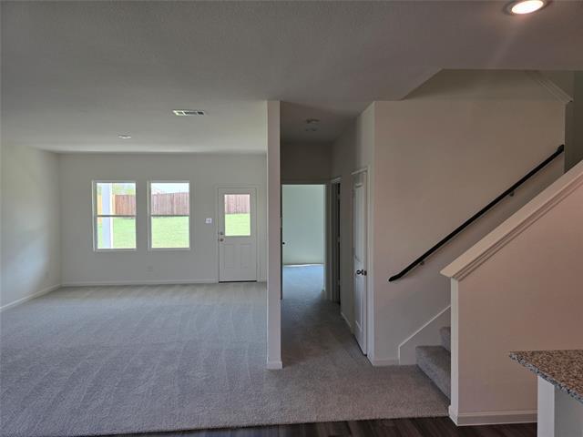 Building Photo - 5956 Sahara Dr