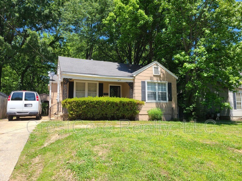 Primary Photo - 3604 Bowen Ave