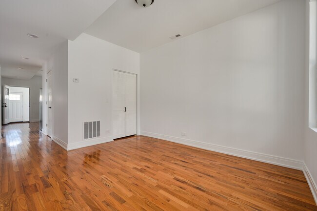Building Photo - 4444 S Campbell Ave