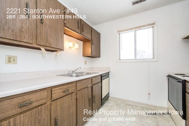 Building Photo - 2221 Stanton Ave