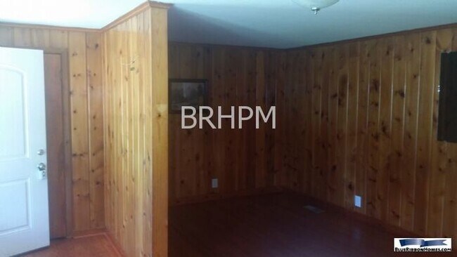 Building Photo - 8620 Ball Camp Pike