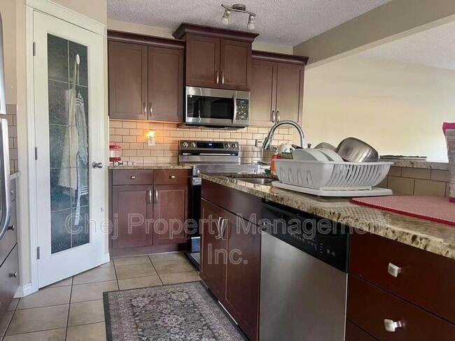 Building Photo - 7700 Ellesmere Ln