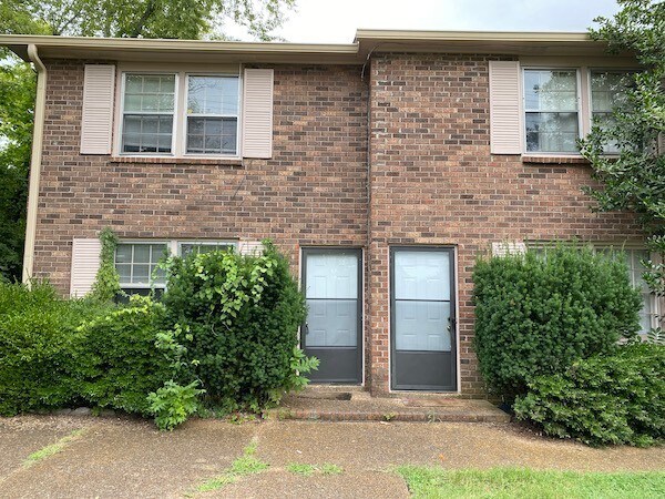 Primary Photo - 415 Eddy Ln