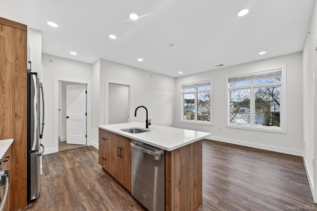 Foto del edificio - 19 Welling Pl