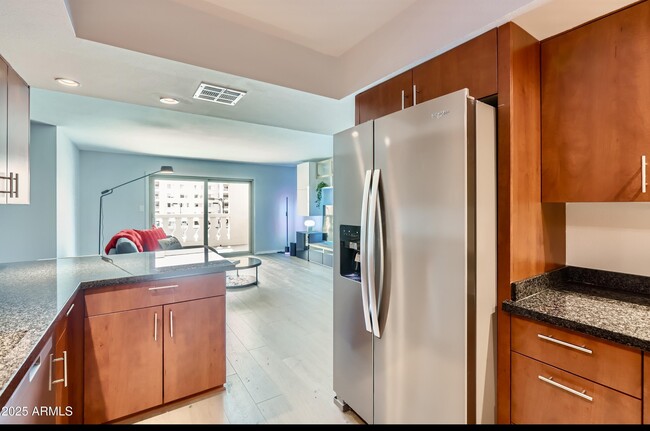 Building Photo - 7930 E Camelback Rd