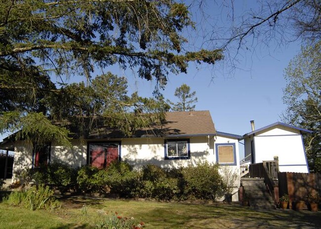 Building Photo - 6030 Blank Rd