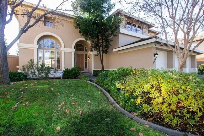 Building Photo - 2954 Barret Dr