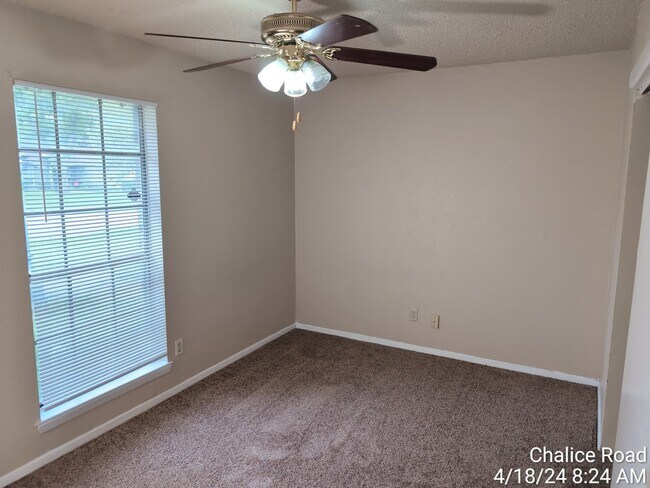Building Photo - 1813 Chalice, Arlington, TX 76015
