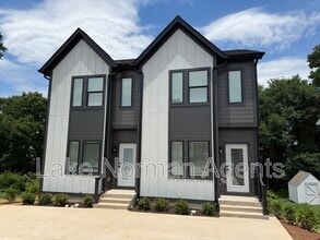 Building Photo - 525 Dellwood Dr