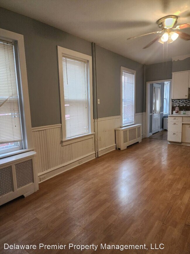 Foto del edificio - 3 br, 1 bath House - 1005 Maple Street