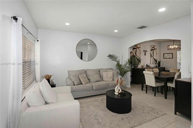 Foto del edificio - 2232 SW 120th Ave