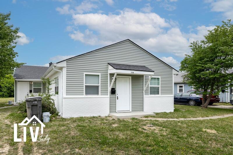 Primary Photo - 2156 N Kenyon St