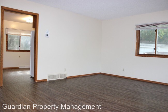 Foto del edificio - 506-508 Shadyside Cir