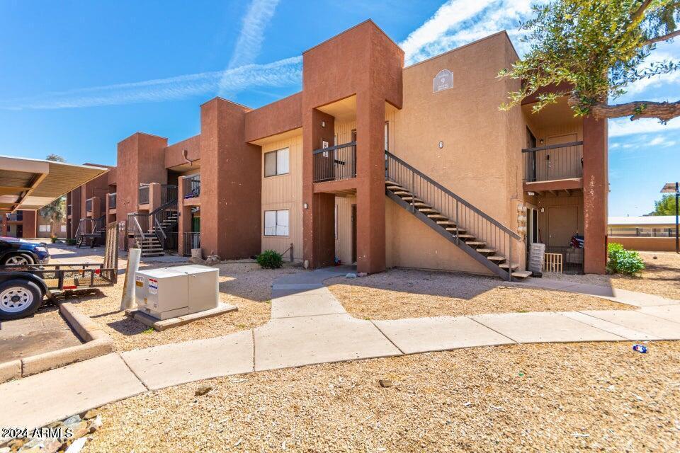 Foto principal - 3810 N Maryvale Pkwy