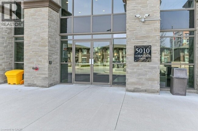 Building Photo - 5010 Corporate Dr
