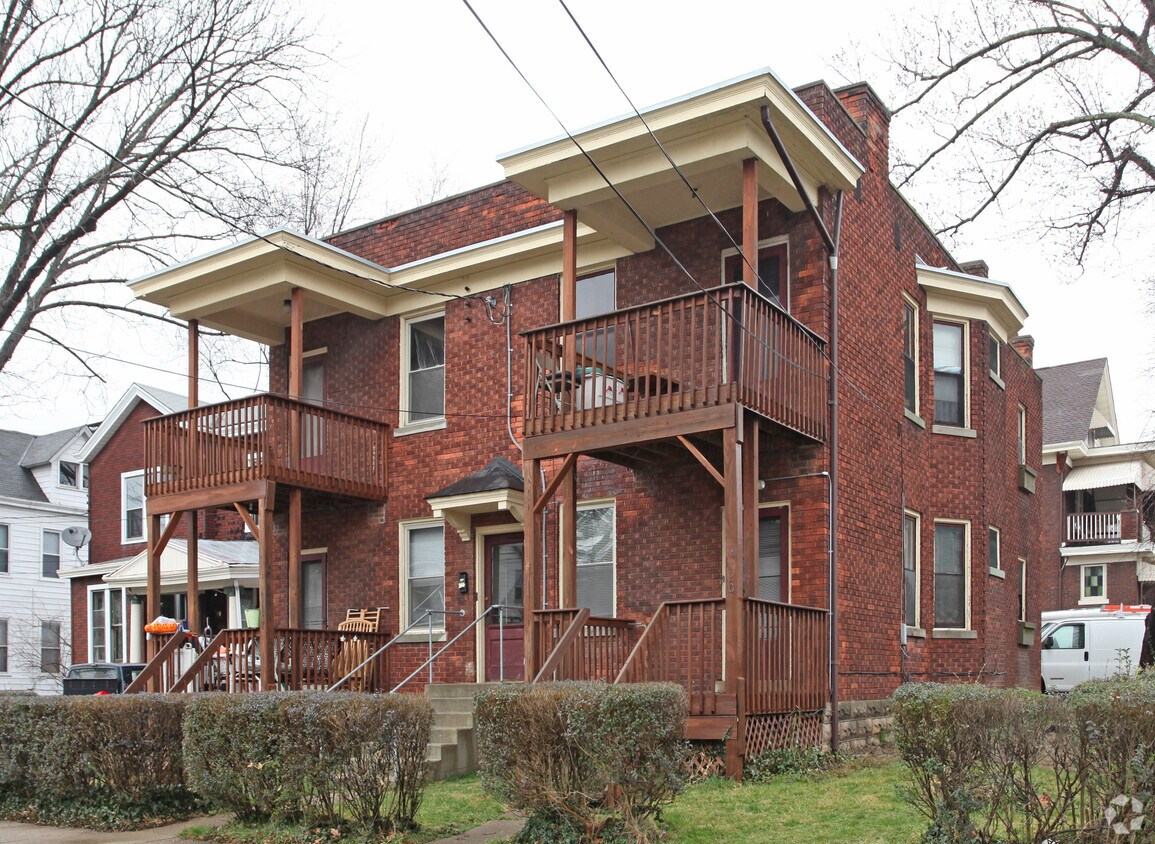 Foto principal - 4120-4122 Ivanhoe Ave