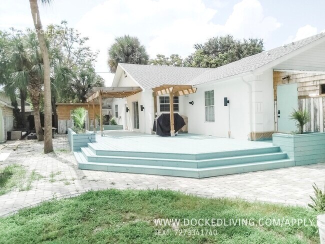 Foto del edificio - 1/1 Bedroom in Coliving House! Private Bat...