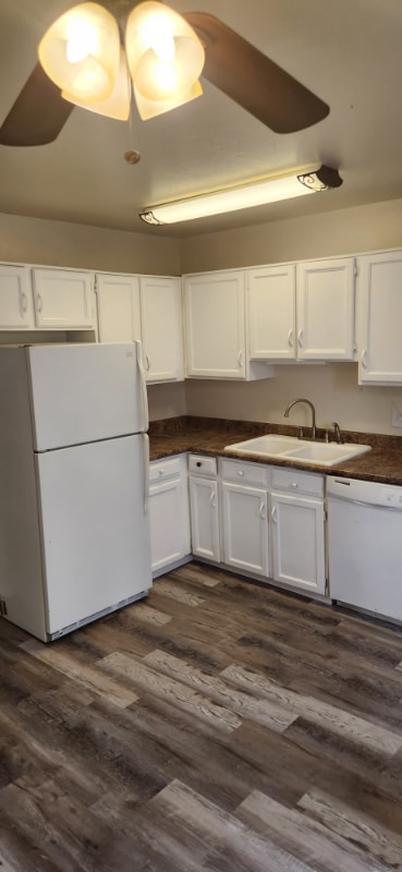 Building Photo - 1960 Eagle St