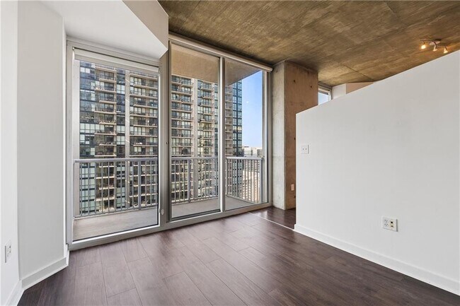 Foto del edificio - 855 Peachtree St NE