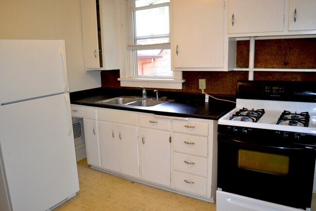 Foto del edificio - 1037 Jenifer St