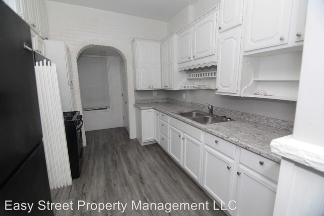 Building Photo - 4 br, 2 bath House - 117 E Garfield St.