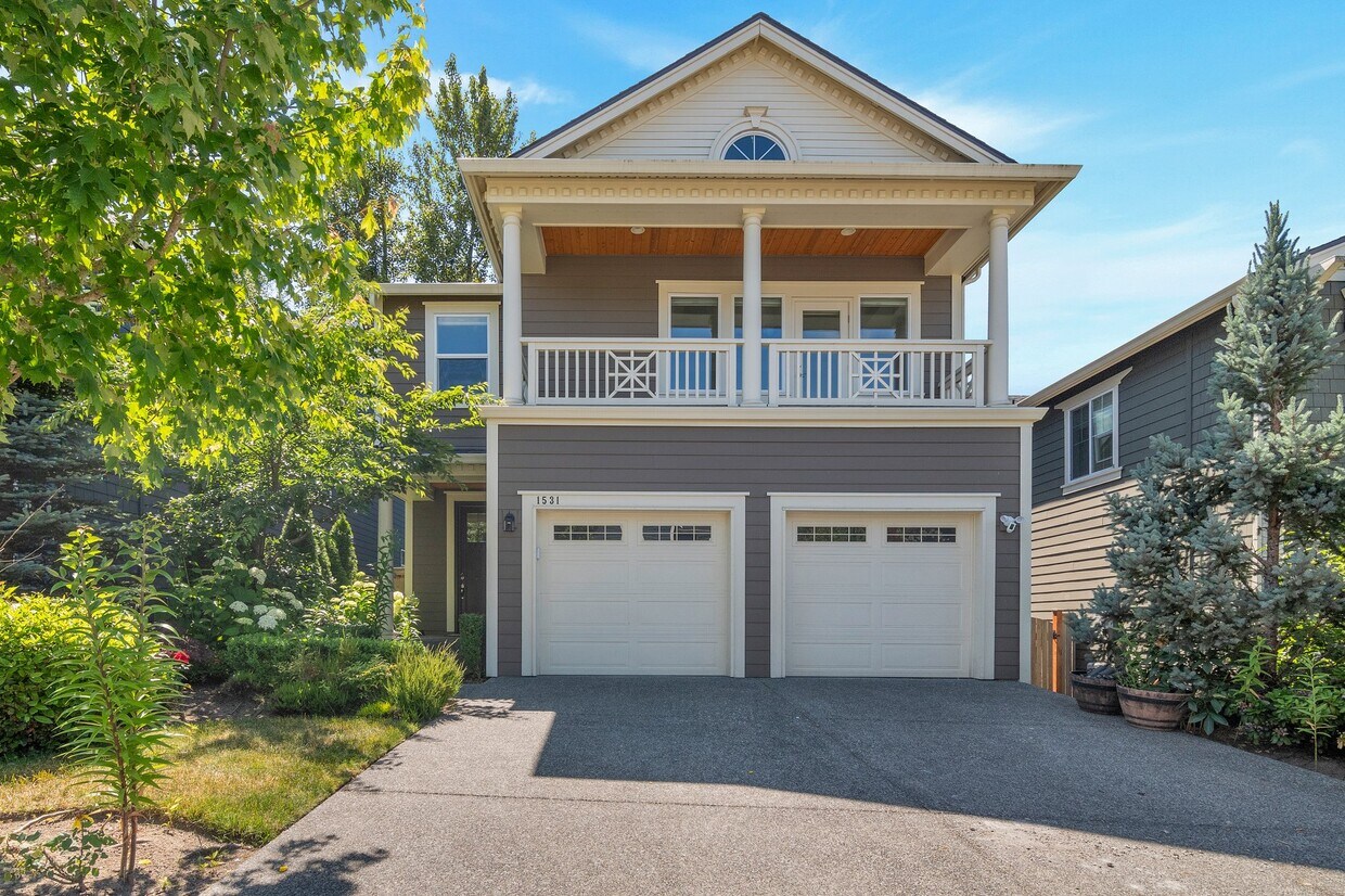 Primary Photo - 1531 246th Ave NE