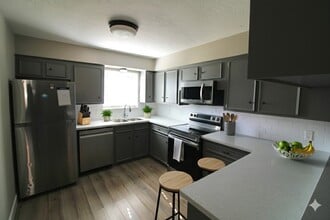 Building Photo - 1305 Adams St