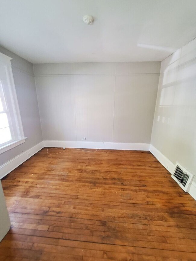 Foto del edificio - 3058 N 11th St