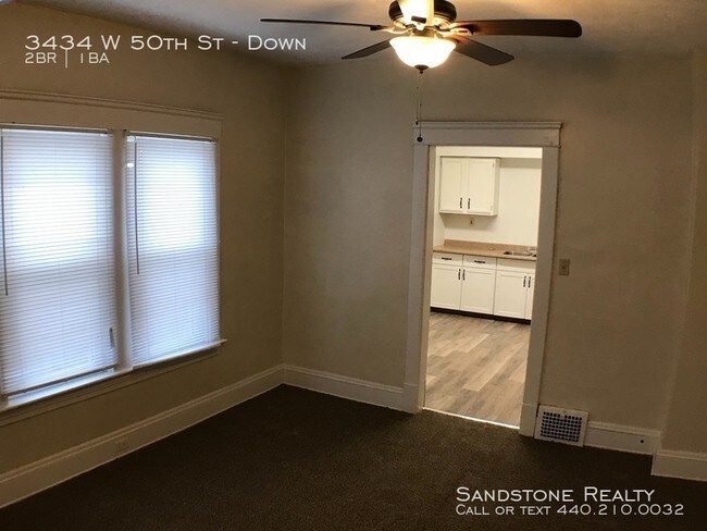 Foto del edificio - Down Stairs Unit