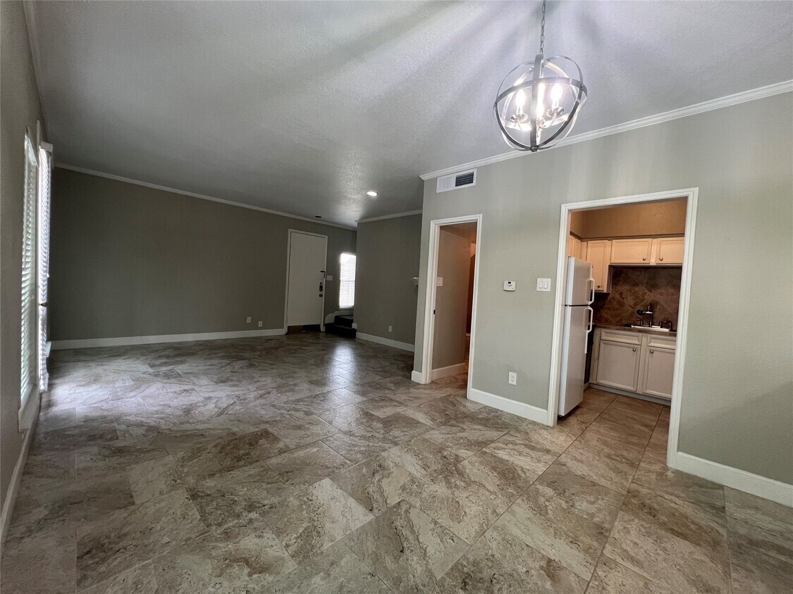 Foto principal - 2100 Tanglewilde St