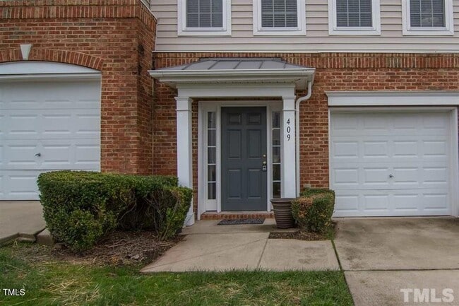 Building Photo - 409 Coral Creek Ln