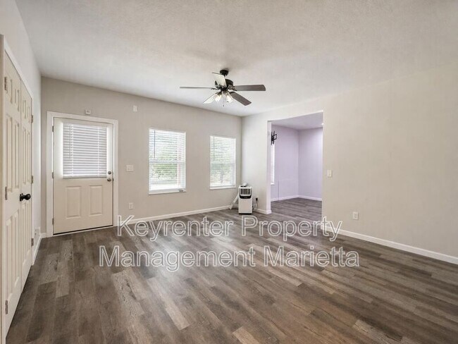Building Photo - 101 Honeydew Ln
