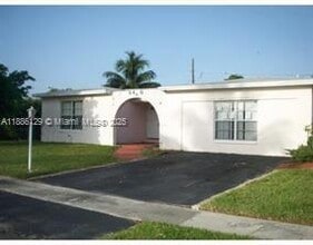 Building Photo - 2430 NW 83rd Way