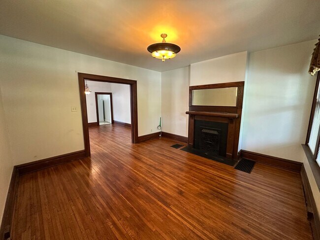 Foto del edificio - Thurman Ave 273-275 WAG