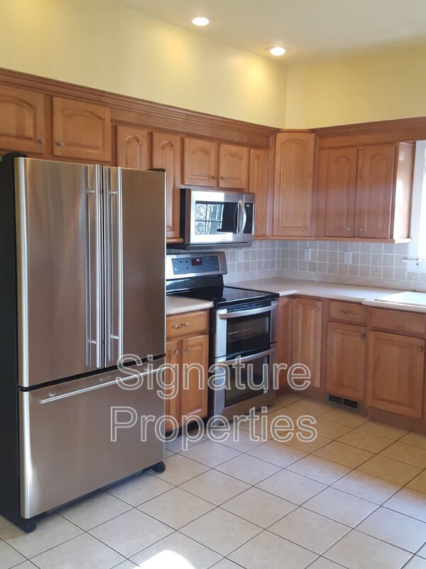 Foto del edificio - 6501 Southshore Dr