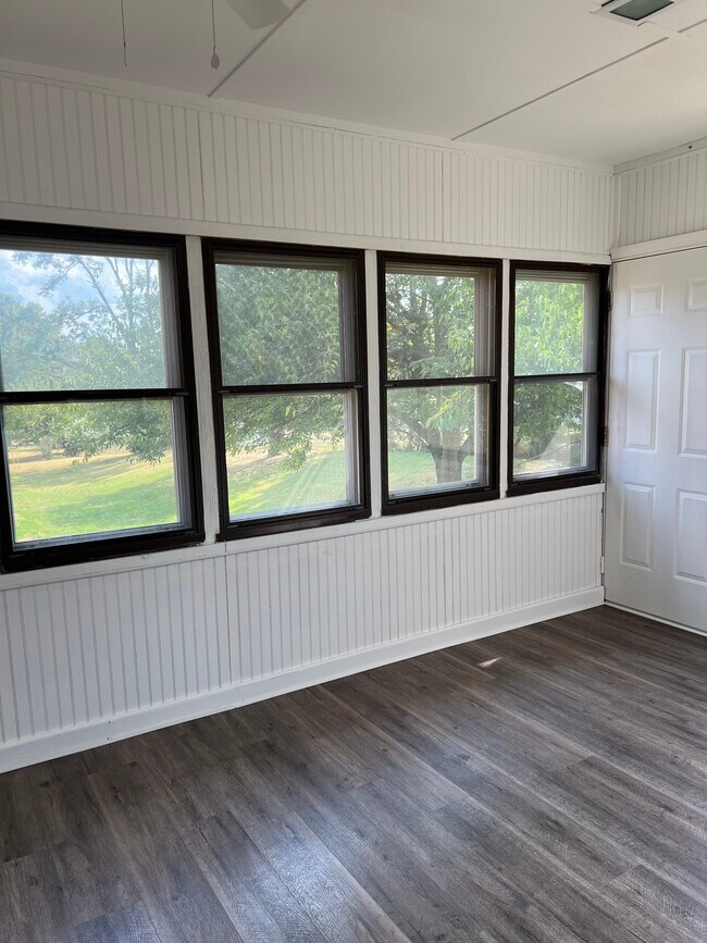 Foto del edificio - 3117 Southwick Dr