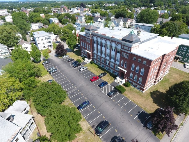 Building aerial view - Jordan School Apartments