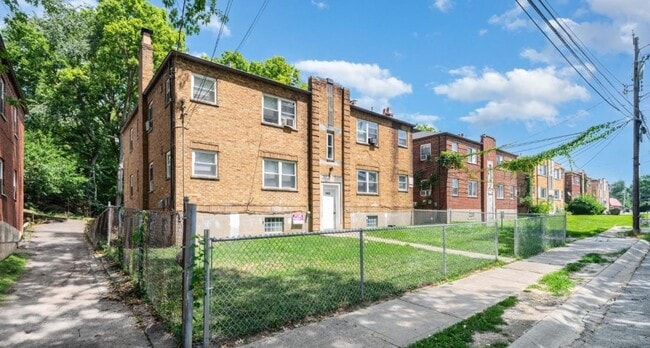 Photo - 1640 Anita Place Apartment