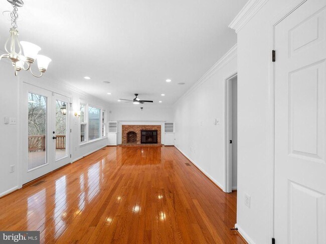 Foto del edificio - 13216 Lazy Glen Ln
