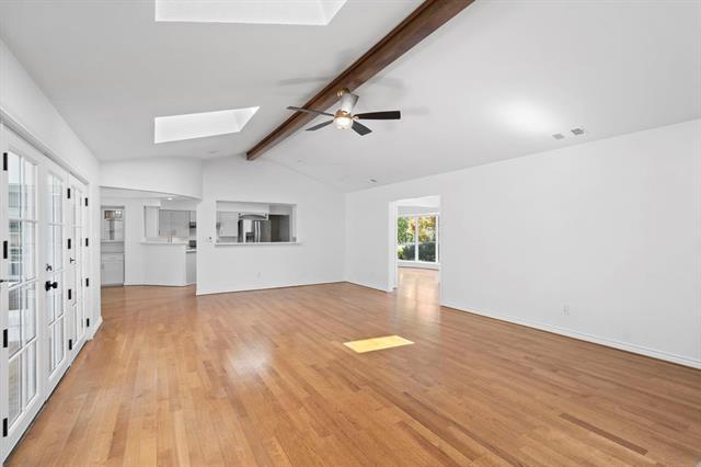 Foto del edificio - 3940 Shady Hill Dr