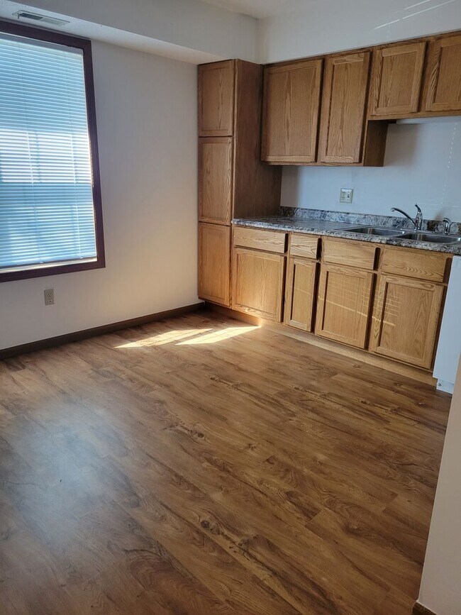 Foto del edificio - 5215-5217 Vermont Lane