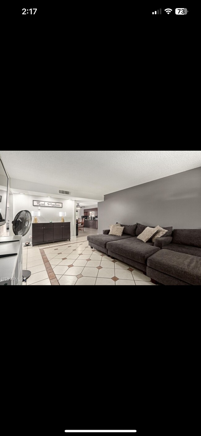 Foto del edificio - 6426 W Lamar Rd