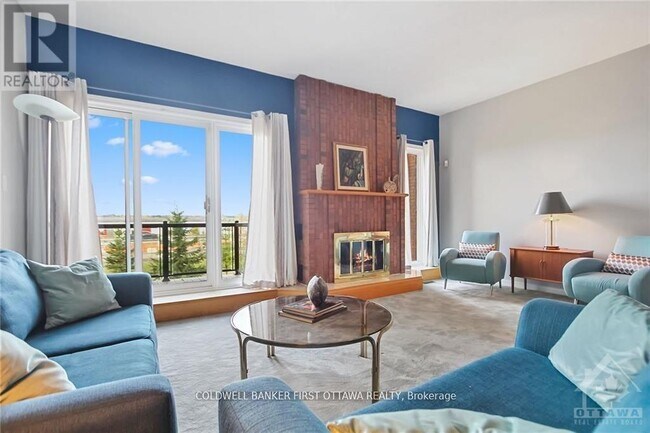 Photo du bâtiment - 635 Richmond Rd