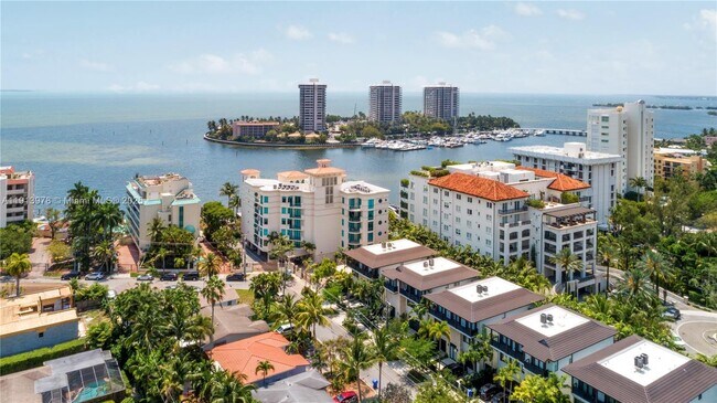 Foto del edificio - 3554 W Glencoe St